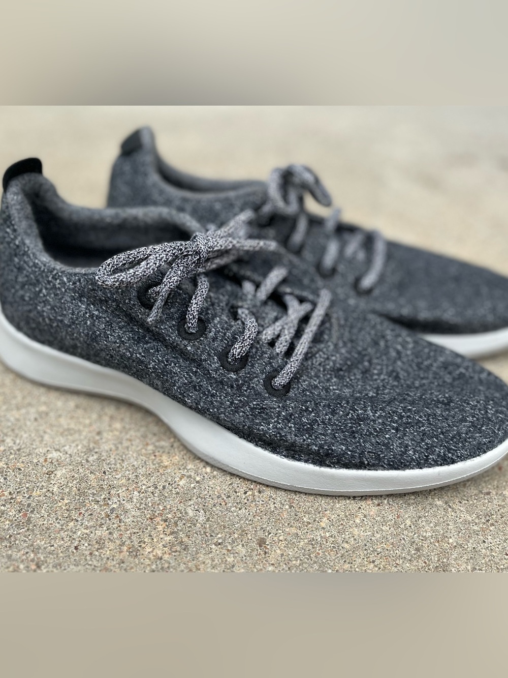 ALLBIRDS Charcoal Grey Merino Wool Runners Sneakers Men’s Size 10